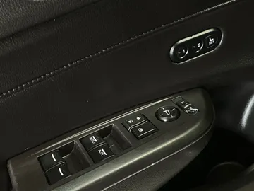 2017 Acura ILX - image 23