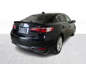 2017 Acura ILX - image 14