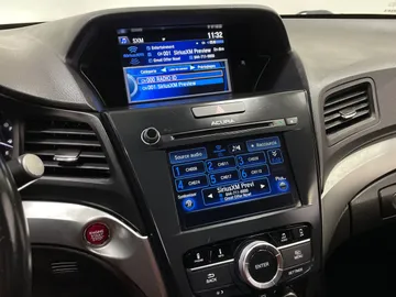 2017 Acura ILX - image 28