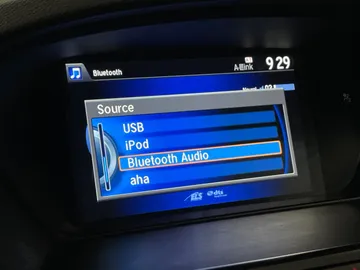 2017 Acura TLX - image 27