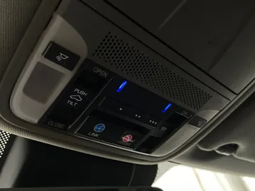 2017 Acura TLX - image 20
