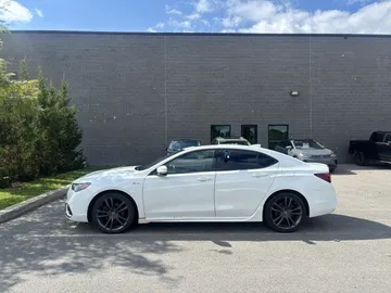 2018 Acura TLX - image 4