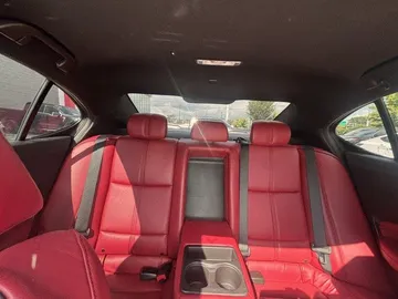 2018 Acura TLX - image 9