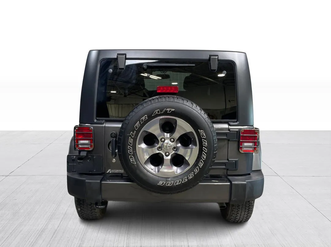 2016 Jeep Wrangler Unlimited Sahara 4WD, photo 6