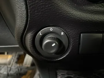 2016 Jeep Wrangler Unlimited - image 22