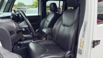 2018 Jeep Wrangler JK Unlimited - image 8