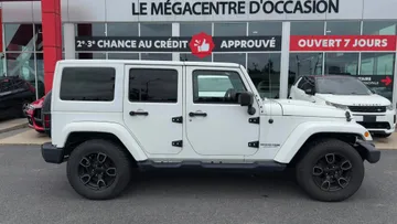 2018 Jeep Wrangler JK Unlimited - image 4