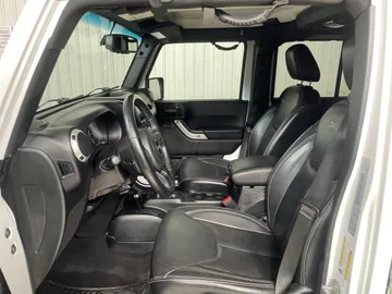 2018 Jeep Wrangler JK Unlimited - image 3