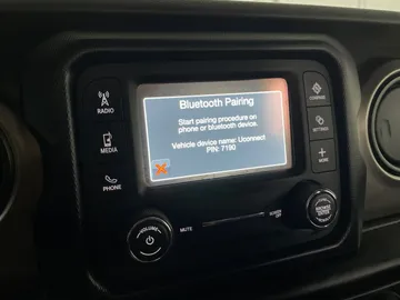 2018 Jeep Wrangler - image 21