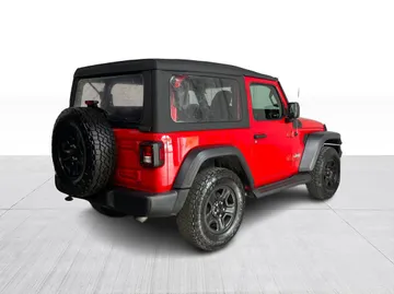 2018 Jeep Wrangler - image 13