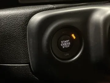 2019 Jeep Wrangler - image 18