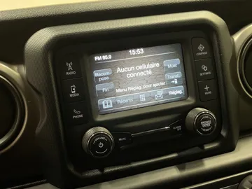 2019 Jeep Wrangler - image 21