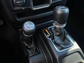 2023 Jeep Wrangler - image 25