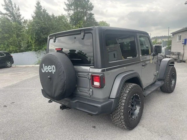 2020 Jeep Wrangler — photo 3