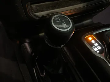 2020 Jeep Wrangler - image 20