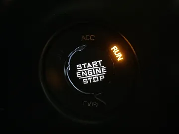 2020 Jeep Wrangler - image 19