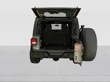 2020 Jeep Wrangler - image 11