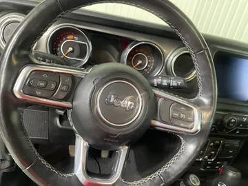2023 Jeep Wrangler - image 16