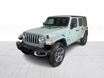 2023 Jeep Wrangler - image 8