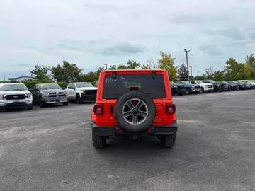 2019 Jeep Wrangler Unlimited - image 6