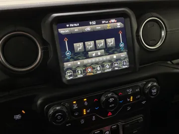 2019 Jeep Wrangler Unlimited - image 21