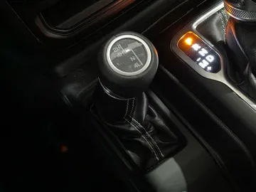 2019 Jeep Wrangler Unlimited - image 22
