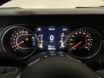 2019 Jeep Wrangler Unlimited - image 17