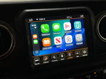2021 Jeep Wrangler - image 7