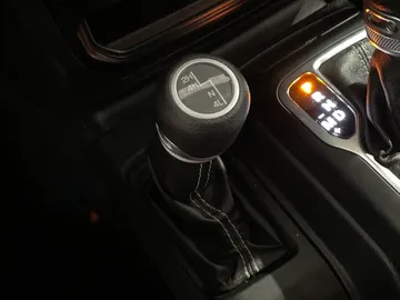 2021 Jeep Wrangler - image 22