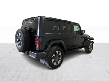 2021 Jeep Wrangler - image 14