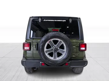 2021 Jeep Wrangler - image 12