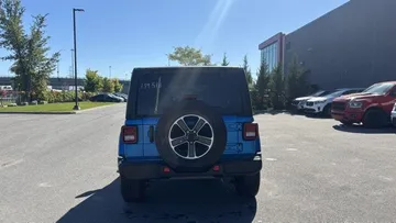 2023 Jeep Wrangler - image 6