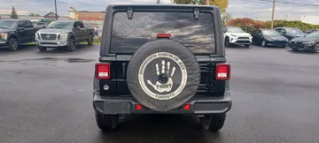 2023 Jeep Wrangler - image 6