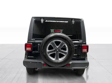 2021 Jeep Wrangler - image 12