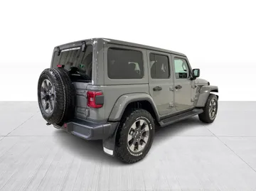 2020 Jeep Wrangler Unlimited - image 14