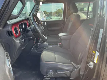 2021 Jeep Wrangler - image 8