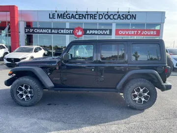 2021 Jeep Wrangler - image 4
