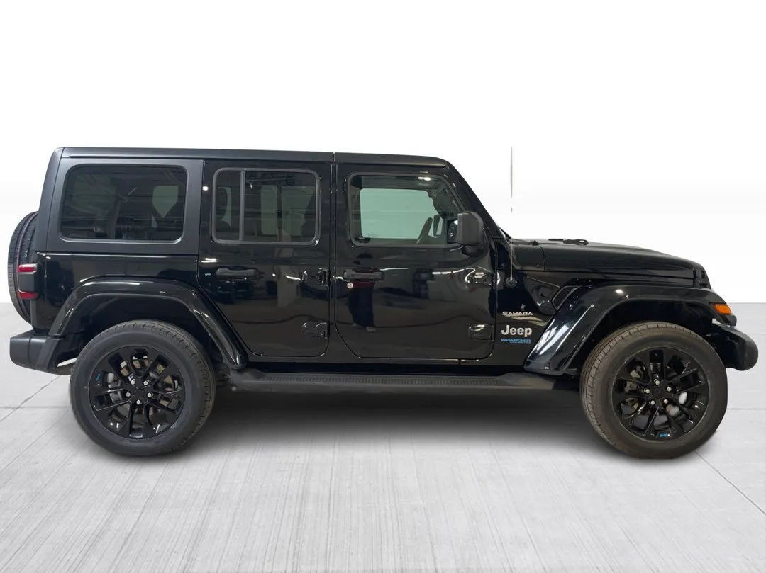 2022 Jeep Wrangler 4xe Unlimited Sahara, photo 8