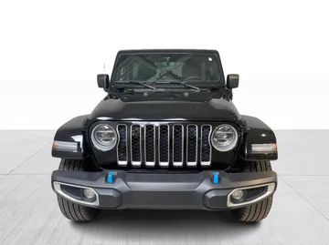2022 Jeep Wrangler 4xe - image 2