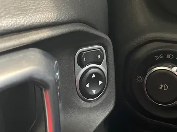 2022 Jeep Wrangler 4xe - image 26