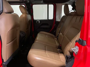 2021 Jeep Wrangler 4xe - image 15