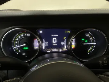 2021 Jeep Wrangler 4xe - image 17