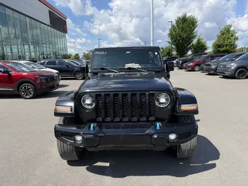 2022 Jeep Wrangler 4xe - image 2