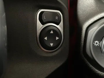 2022 Jeep Wrangler 4xe - image 22