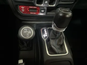 2021 Jeep Wrangler 4xe - image 23