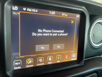 2021 Jeep Wrangler 4xe - image 27