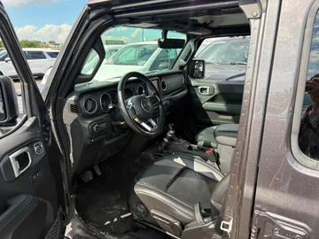 2021 Jeep Wrangler 4xe - image 8
