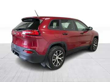 2016 Jeep Cherokee - image 13