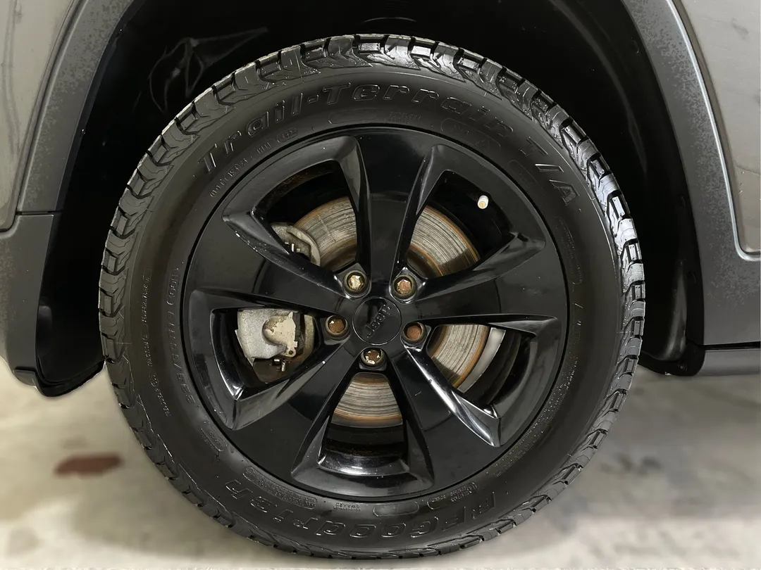 2016 Jeep Cherokee — photo 5