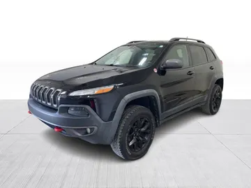 2017 Jeep Cherokee - image 9